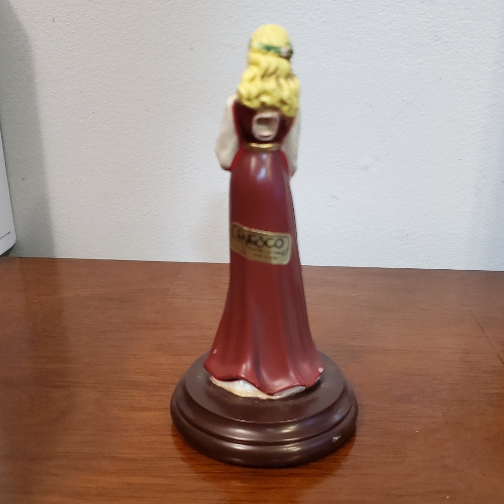 Trumpet 🎺 playing figure - Picture 2 of 2